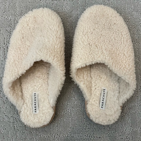 Parachute Slippers - Picture 4 of 4